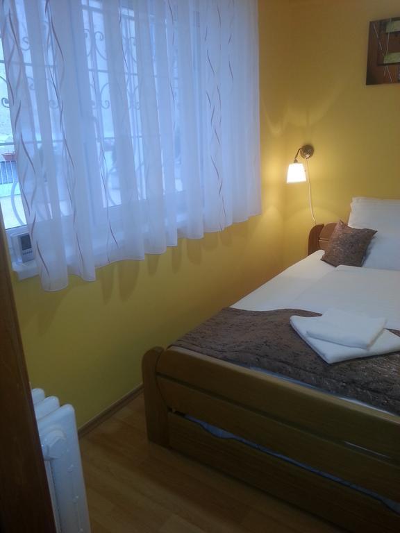 Szinva Apartman Μίσκολτς Εξωτερικό φωτογραφία