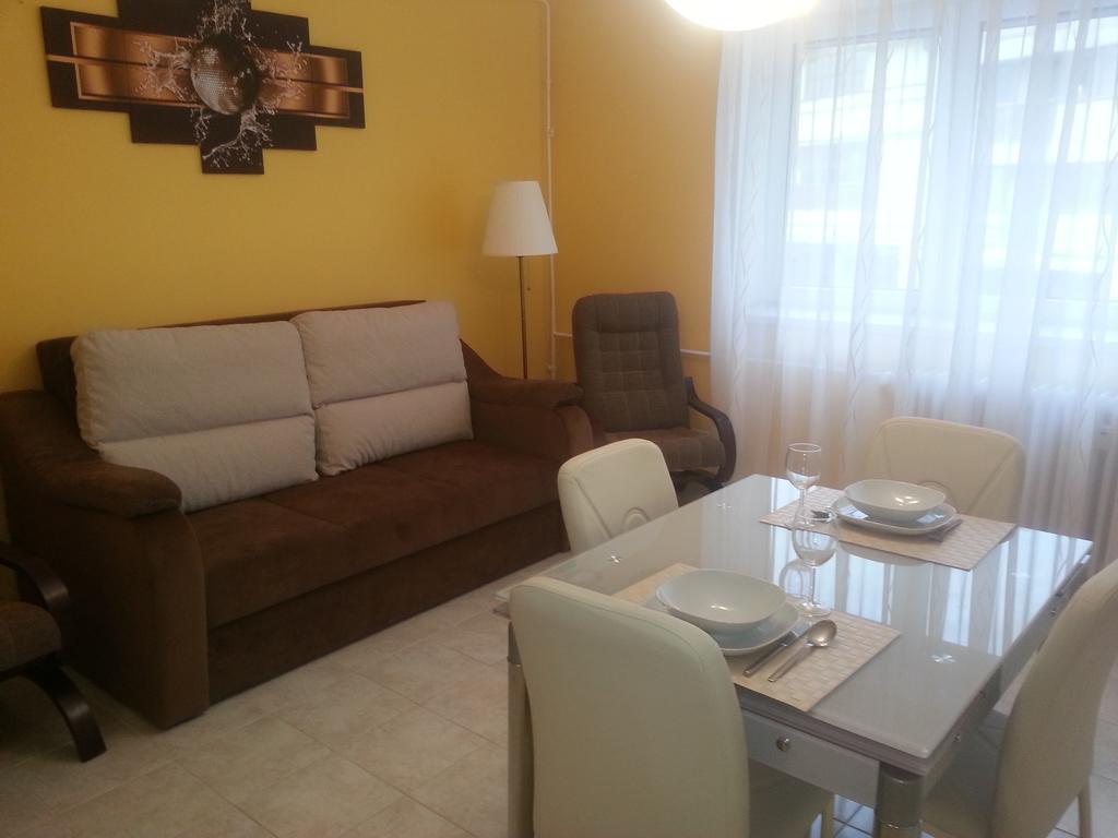 Szinva Apartman Μίσκολτς Εξωτερικό φωτογραφία